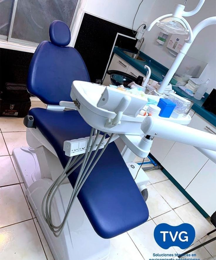 Tapizado de sillones dentales, Clínica Pura Vida Lo Prado